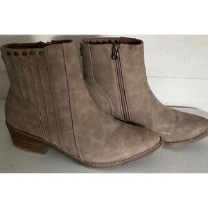 Blowfish Malibu Womens B13815 Ankle Boots Taupe Brown Vegan Leather Size 9